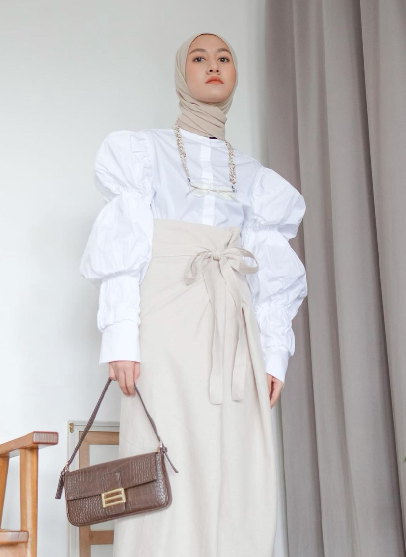 Puff Sleeves Jadi Trend Outfit Hijab di 2021, Ini 7 Inspirasinya!