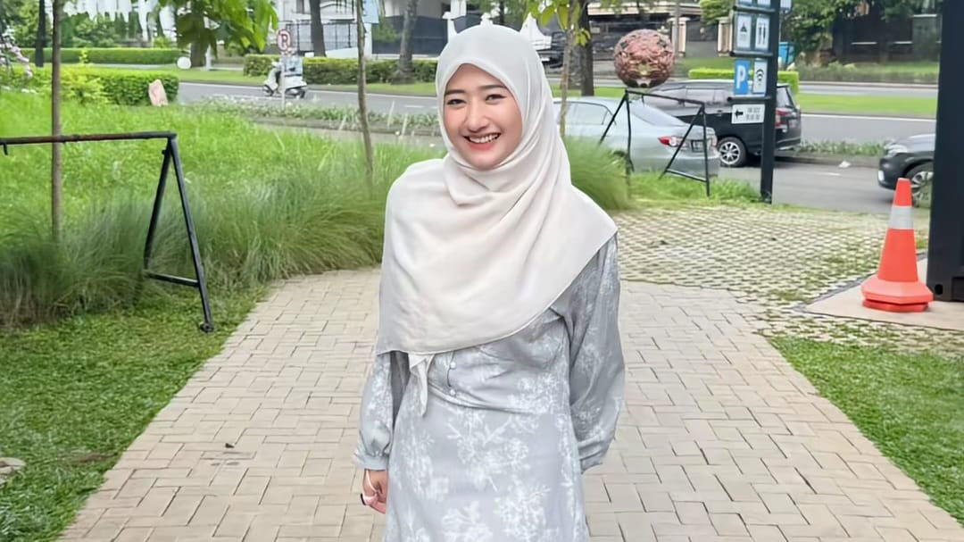 Mutiara Adinda (Jinju): Influencer TikTok yang Memilih Jalan Hijrah