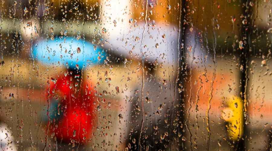 Sering Turun Hujan, Berikut Ini Doa Agar Hujan yang Turun Membawa Keberkahan
