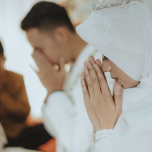 5 Cara Mengontrol Emosi Sebelum Menikah